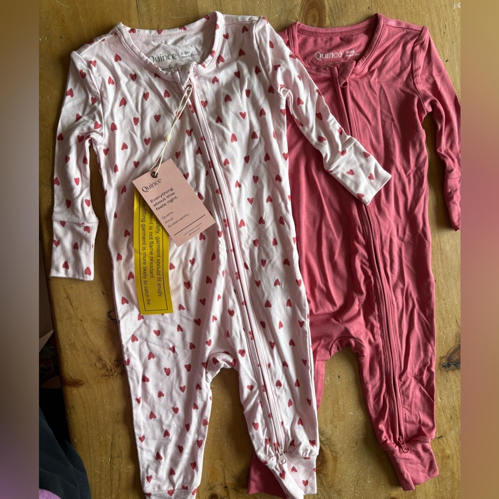 NWT Quince Bamboo Pajamas 6-9 month